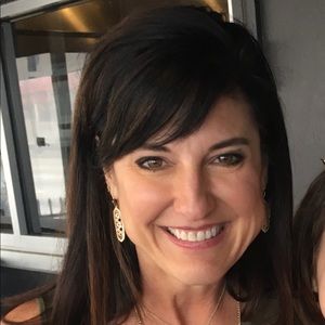 Meet your Posher, Darlee